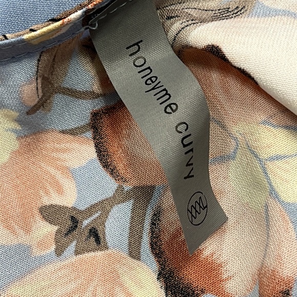 NWT honeyme curvy floral print bell sleeve top XXXL - Picture 7 of 11